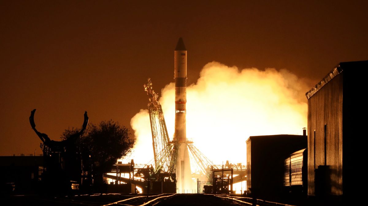 Rusové vypustili do vesmíru vojenský satelit